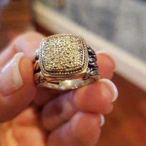 Beautiful ring w pave stones in sterling silver. DY style. Make an offer🌸